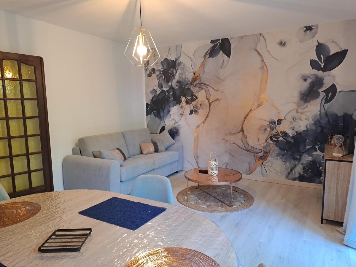 T2 A 2min Du Centre +parking Appartement LʼIsle-sur-la-Sorgue